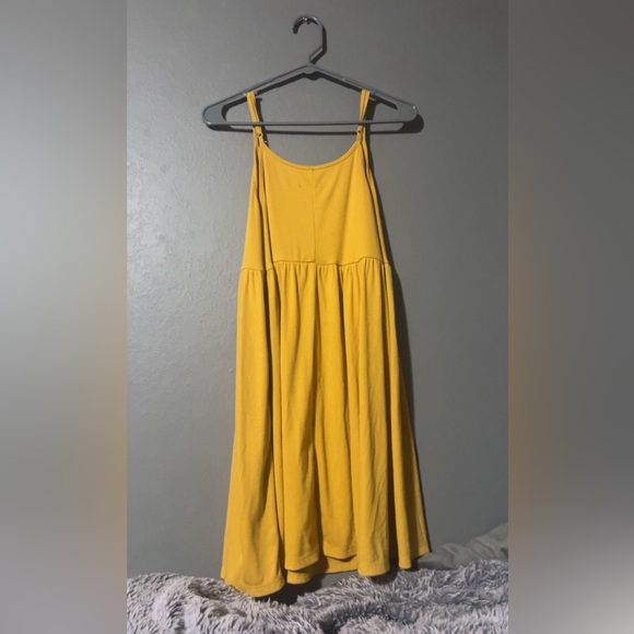 Yellow wild fable sundress - Picture 2 of 3